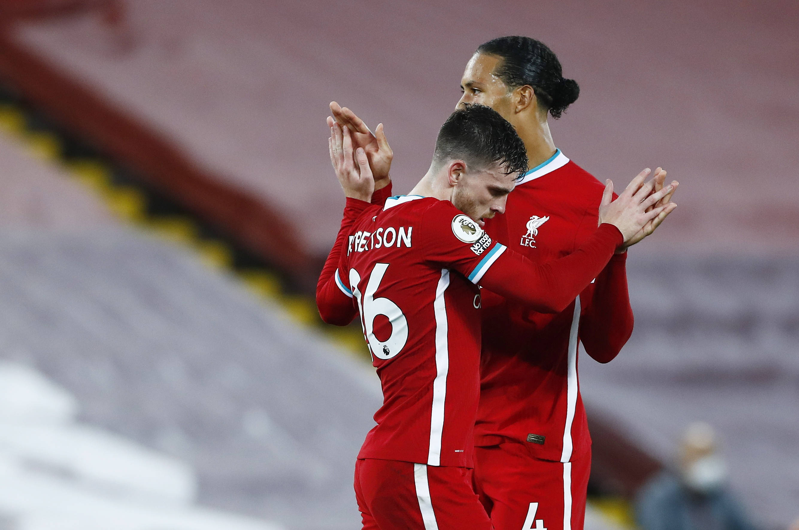 着阿特卡姆 着阿特卡姆